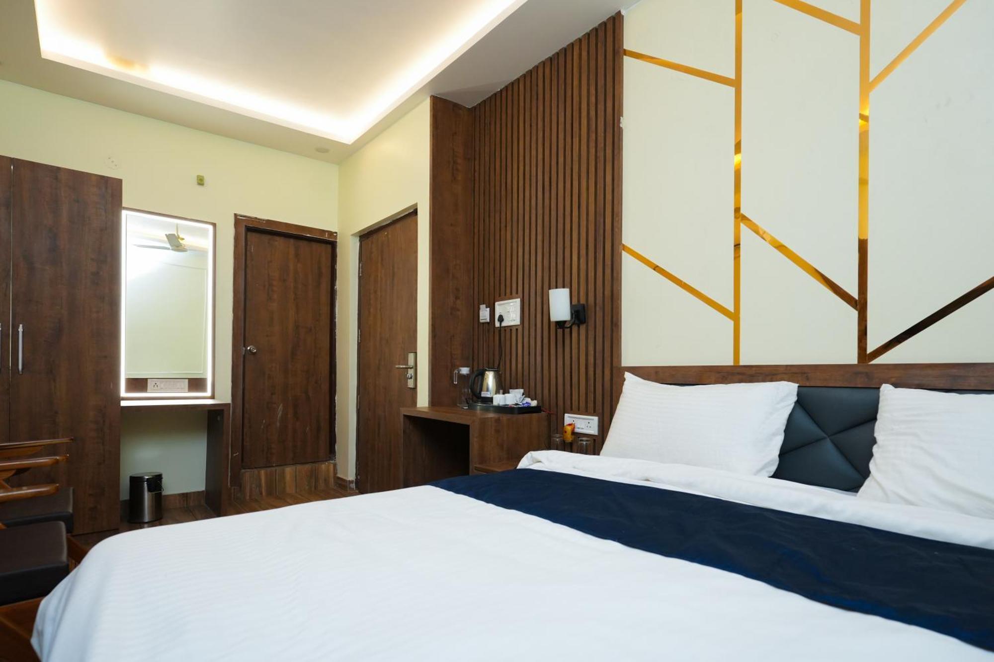 Hotel Pavitra Purnia Exterior photo